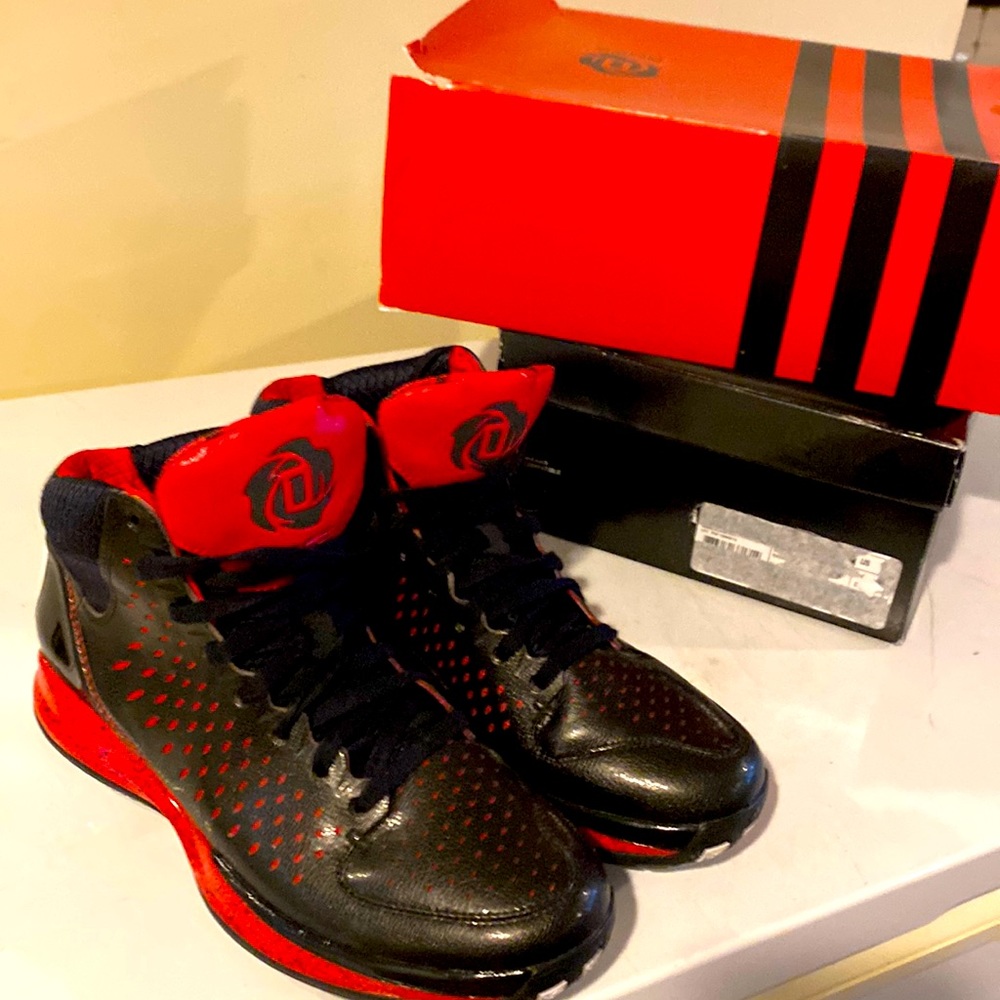 Adidas D Rose 3 - like New Condition size 10
